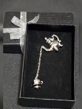 Vtg. Silver Teapot to Teacup Dangle Stick Pin